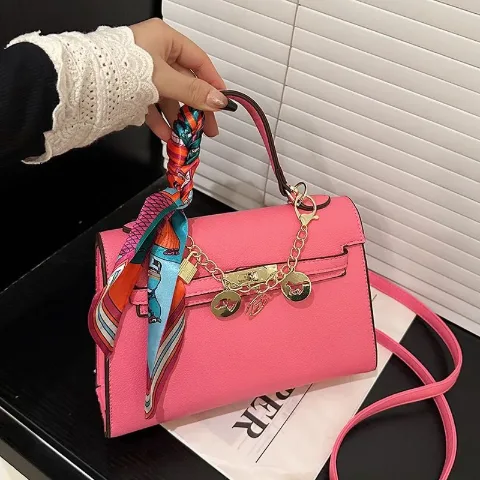 Жіноча сумка через плече з декоративним ланцюжком у стилі Hermes рожева, арт. Hs1/pink