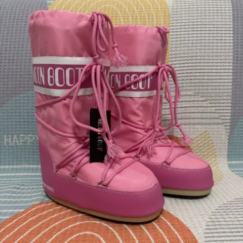 Удлиненные сапоги в стиле Moon Boot розовые, арт. MB2/pink