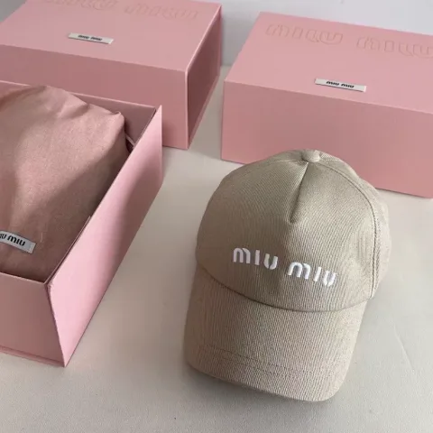 Кепка бежева у стилі Miu Miu, арт. Mk1/beige