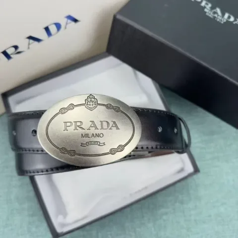 Женский пояс с овальной декоративной серебряной пряжкой в ​​стиле Prada, арт. Prp1/blacksilver