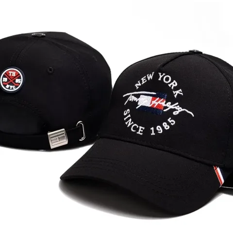 Кепка-бейсболка унисекс черная в стиле Tommy Hilfiger с логотипом, арт. TFk1/black