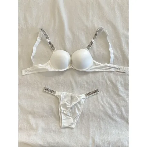 Комплект жіночої білизни у стилі Victoria's Secret, білого кольору зі стразами, арт. VSk1/white
