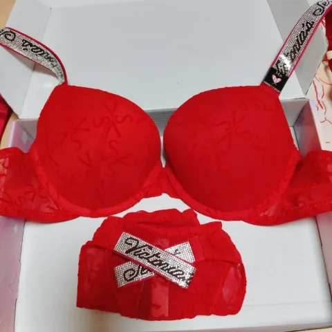 Комплект женского белья с пушапом и лямками со стразами в стиле Victoria's Secret красный, арт. VSk2/red